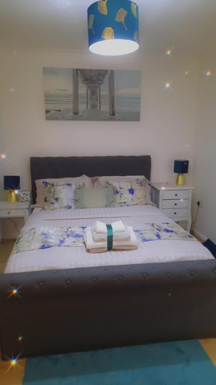Lovely 2-Bed House In The Heart Of Woodhouse Leeds リーズ エクステリア 写真